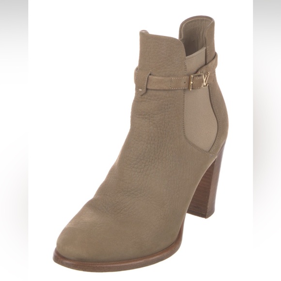 Louis Vuitton LV Monogram Logo Nubuck Suede Ankle Boots Booties - Picture 2 of 11